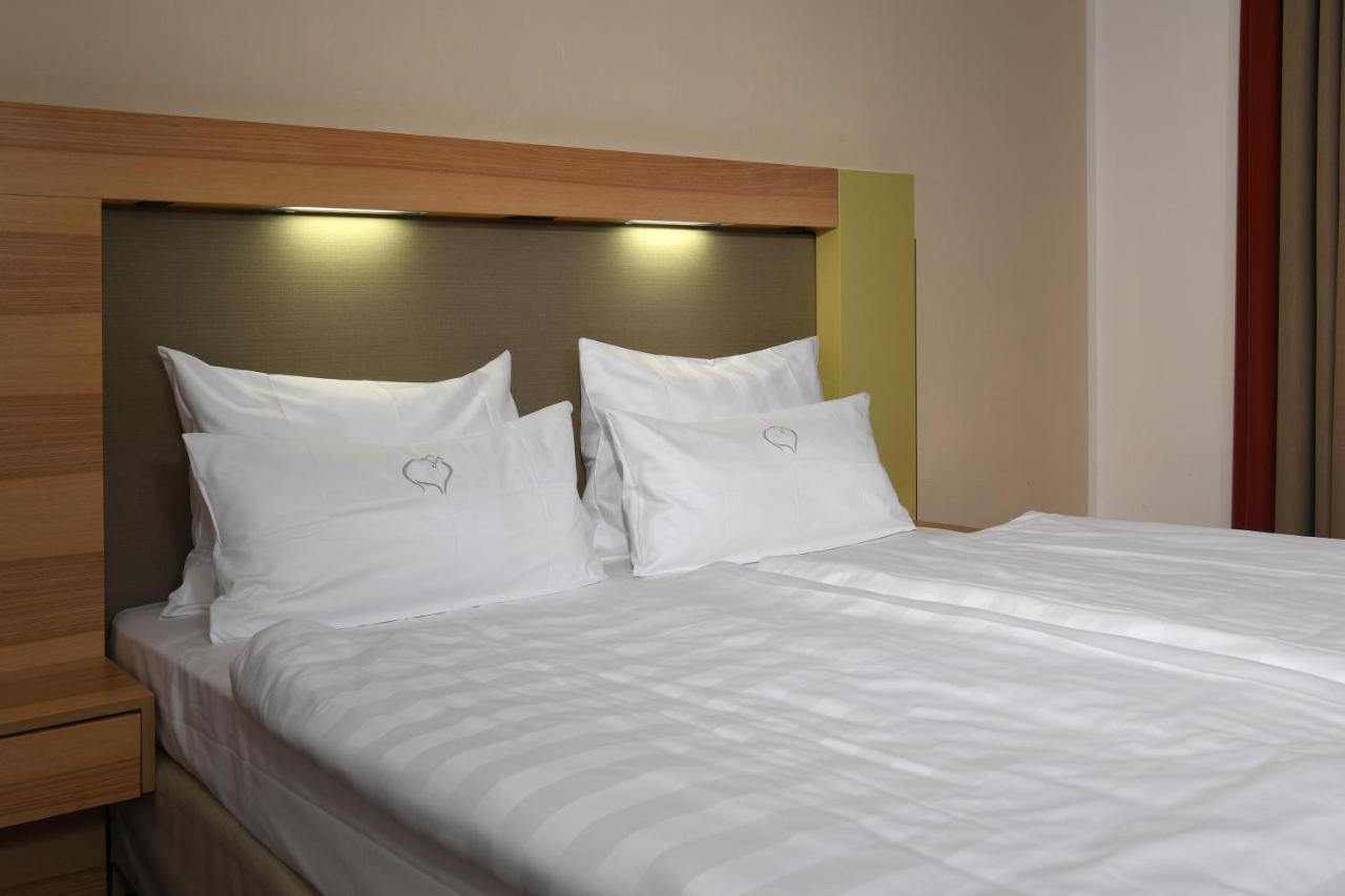 Landhotel Schnuck Schneverdingen Kültér fotó