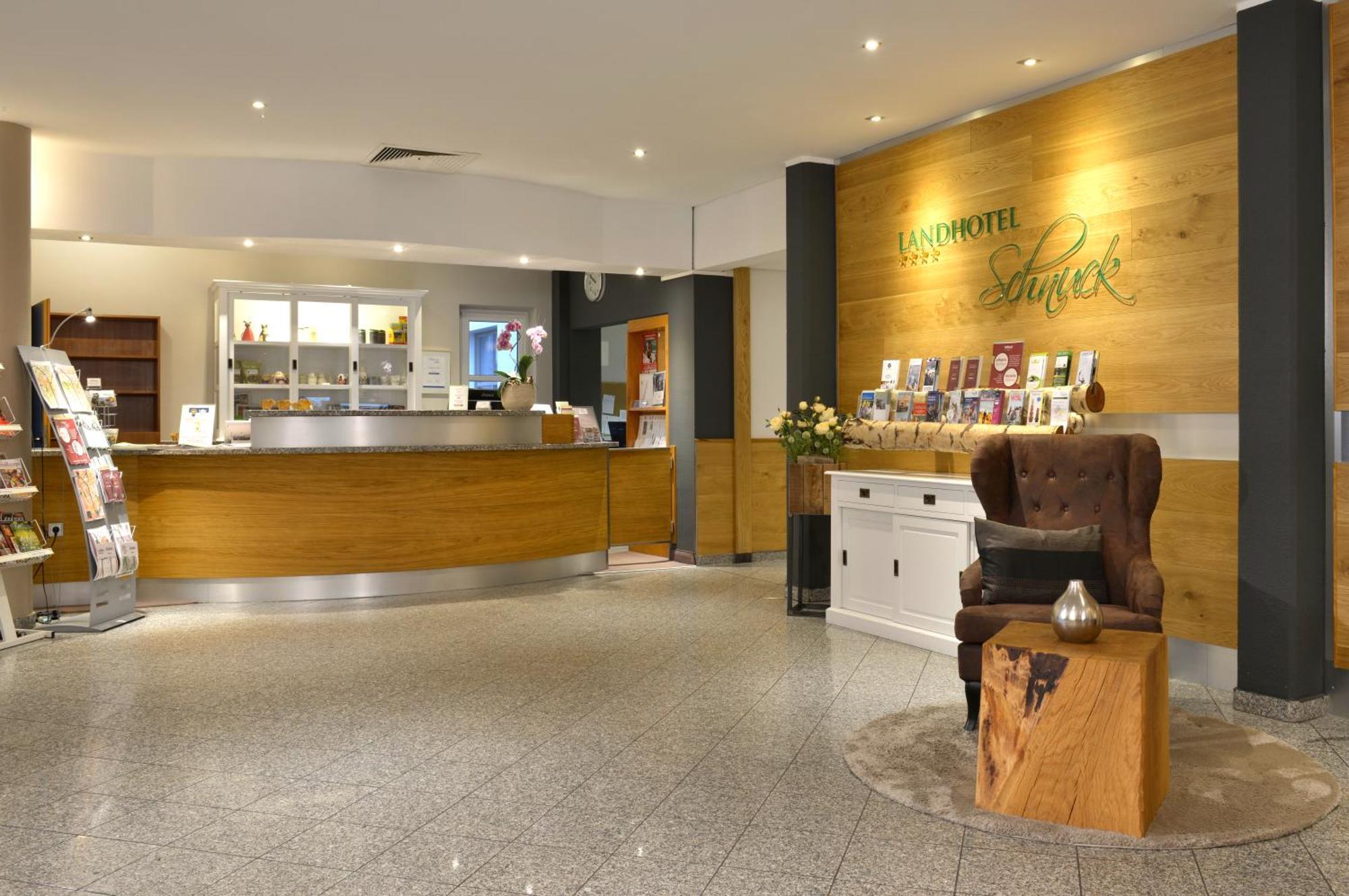 Landhotel Schnuck Schneverdingen Kültér fotó